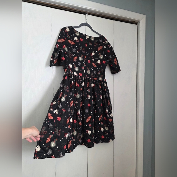 Collectif Halloween Dress - Picture 4 of 5